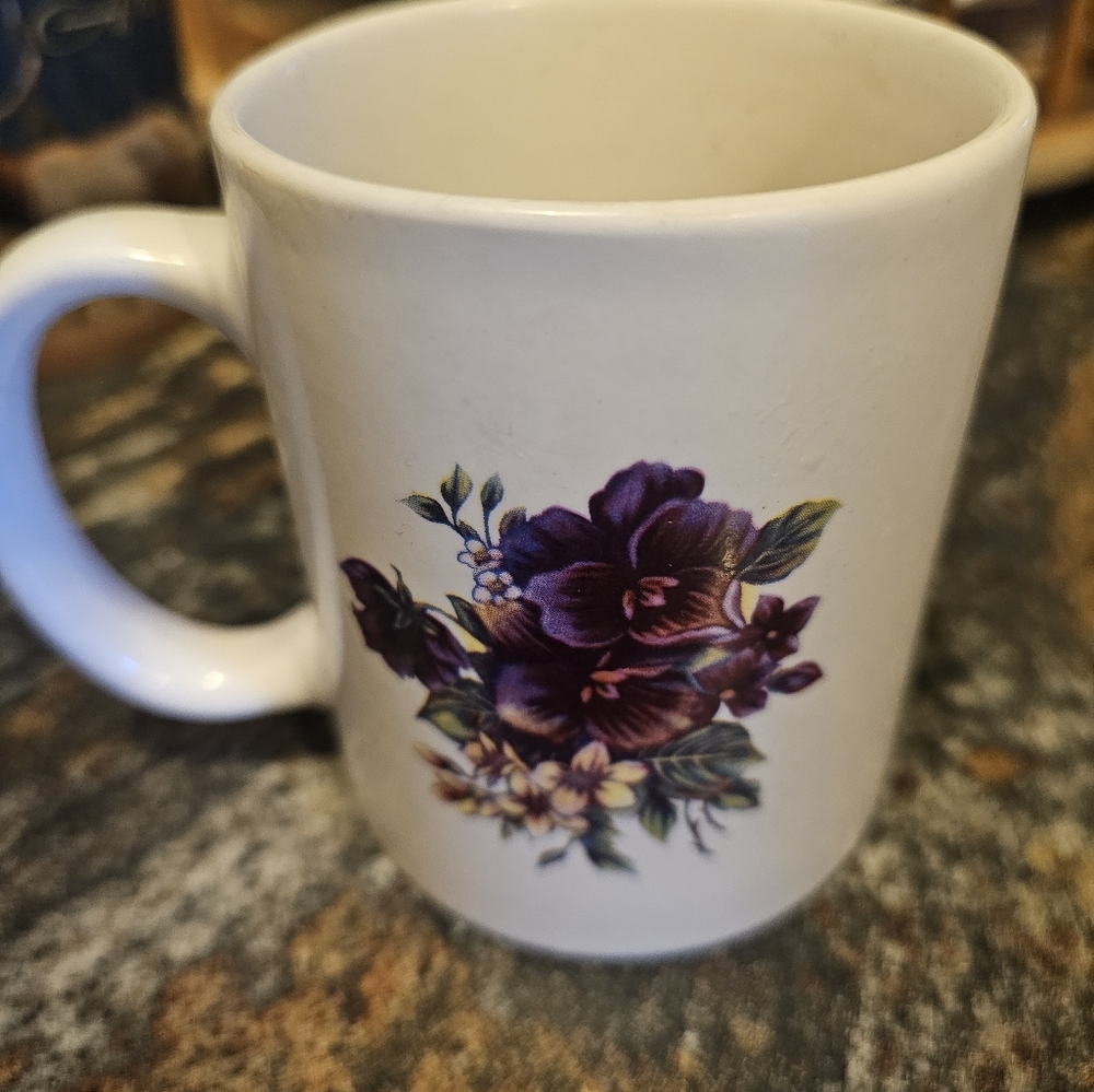 Windsor Made in England Coffee Tea Mug Bone China Floral